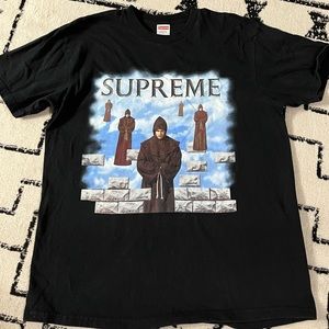 Supreme Mens black Levitation Front Print Tee 100% Cotton Large worn a few times